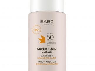 Babe Super Fluid Color Sunscreen Spf50 Λεπτόρρευστη Αντηλιακή Κρέμα Προσώπου με Χρώμα Πολύ Υψηλής Προστασίας 50ml