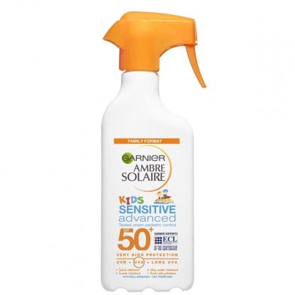Garnier Ambre Solaire Kids Sensitive Advanced Trigger Spray Spf50+ Παιδικό Αντηλιακό Γαλάκτωμα Πολύ Υψηλής Προστασίας 300ml