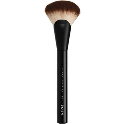 Nyx Pro Fan Brush Πυκνό Βελούδινο Πινέλο που Εξασφαλίζει Αψεγάδιαστο Λείο Φινίρισμα και Πλήρη Κάλυψη 1 Τεμάχιο