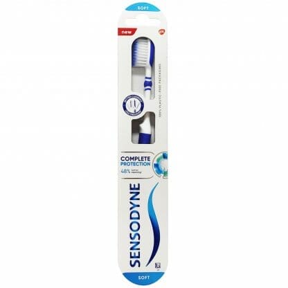 Sensodyne Toothbrush Complete Protection Soft Οδοντόβουρτσα για Άτομα με Ευαίσθητα Δόντια για Καλύτερο Καθαρισμό 1 Τεμάχιο - μπλέ