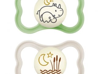Mam Air Night Silicone Soother 6-16m Κωδ 217SUc Ορθοδοντική Πιπίλα Σιλικόνης με Μεγάλες Οπές για Καλύτερο Εξαερισμό του Δέρματος της Περιστοματικής Περιοχής που Λάμπει στο Σκοτάδι 2 Τεμάχια - Πράσινο / Κρεμ