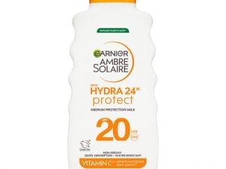 Garnier Ambre Solaire Hydra 24H Protect Lotion Spf20 Αντηλιακό Γαλάκτωμα Σώματος Μεσαίας Προστασίας με Βιταμίνη Cg 175ml